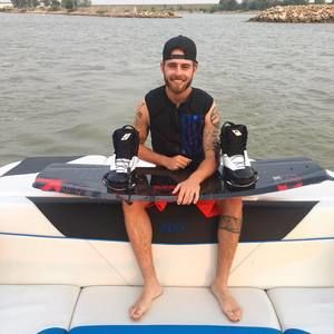 Meet your Posher, Connor